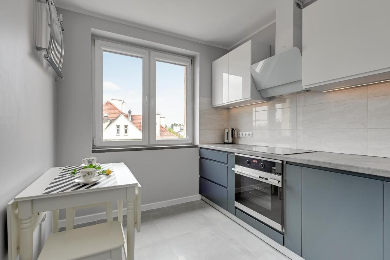 Apartament Z Widokiem Na Morze Sopot Exteriör bild